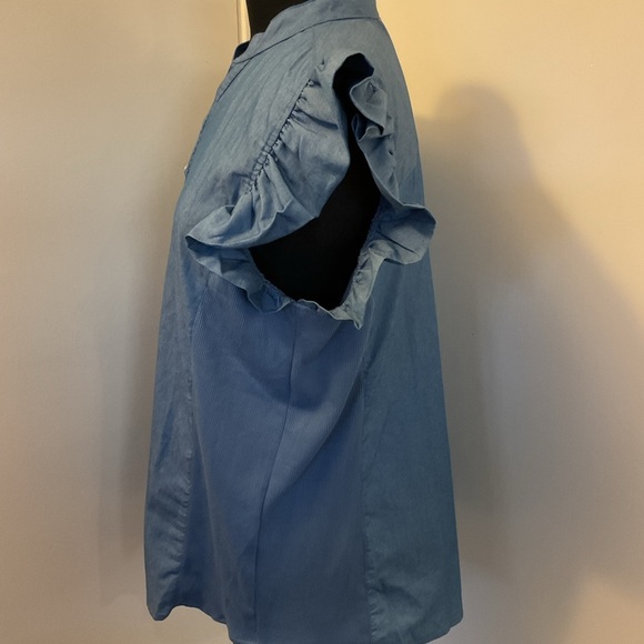 4. NY Collection Blouse Blue Ruffle Flange Sleeveless Chambray Size Large - Picture 5 of 6